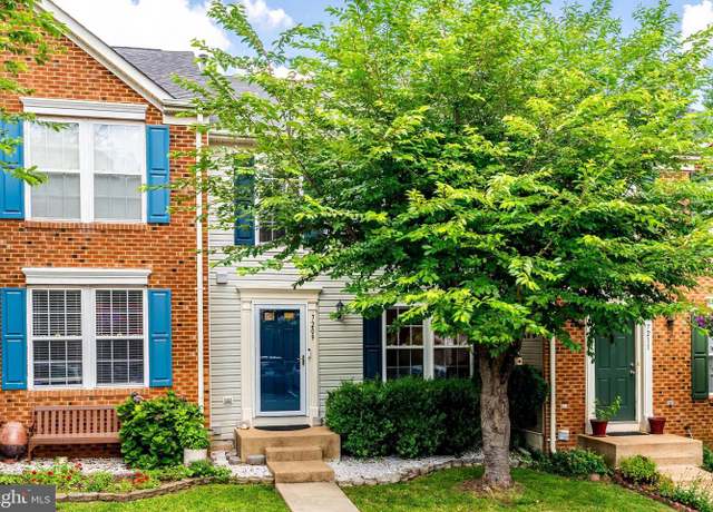 Property at 7209 Traphill Way, Gainesville, VA 20155, 3 beds, 3.5 baths