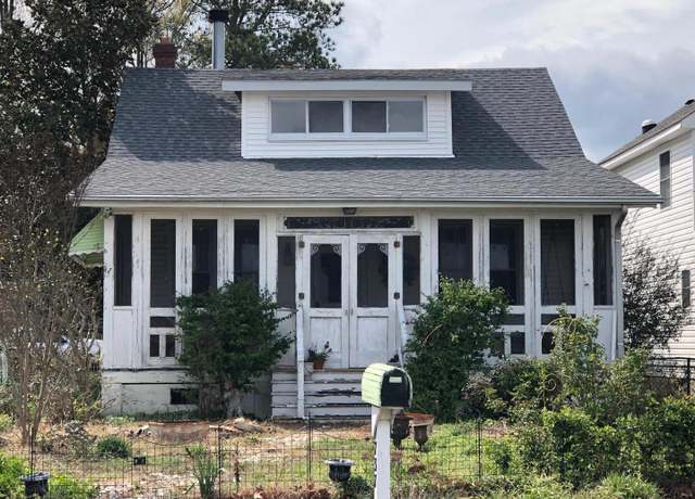 Property at 737 Irving Ave, Colonial Beach, VA 22443, 2 beds, 1 bath