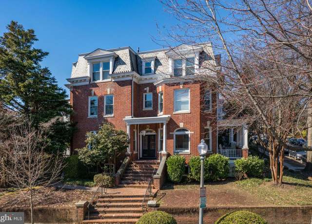 Property at 2862 28th St NW, Washington, DC 20008, 5 beds, 3.5 baths