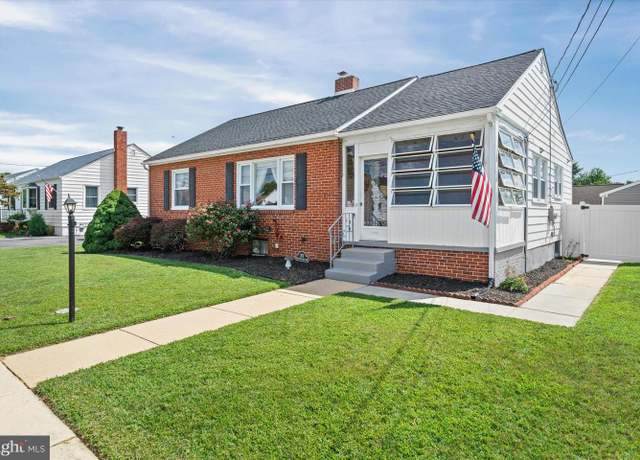 Property at 102 E Keystone Ave, Wilmington, DE 19804, 3 beds, 2 baths