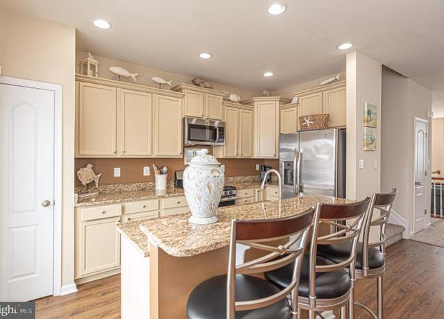 Property at 20584 Charlotte Blvd, Millsboro, DE 19966, 3 beds, 3 baths