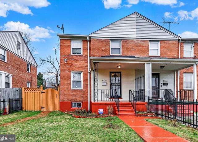 Property at 4010 Brookhill Rd, Baltimore, MD 21215, 3 beds, 1 bath