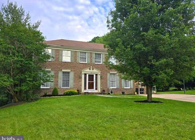 Property at 17 Biscay Ct, Baltimore, MD 21234, 5 beds, 3 baths