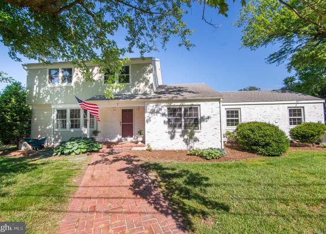 Property at 7 Hatsawap Rd, Cambridge, MD 21613, 3 beds, 2.5 baths