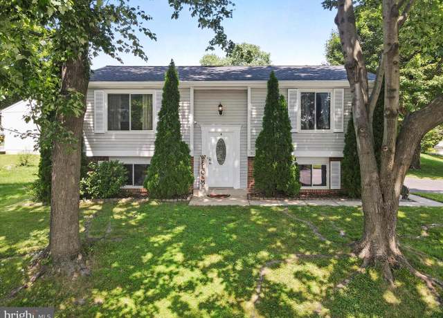 Property at 1801 Noblewood Ct, Frederick, MD 21702, 3 beds, 2 baths