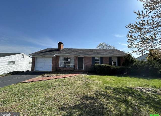 Property at 17727 Crest Dr, Hagerstown, MD 21740, 3 beds, 1 bath