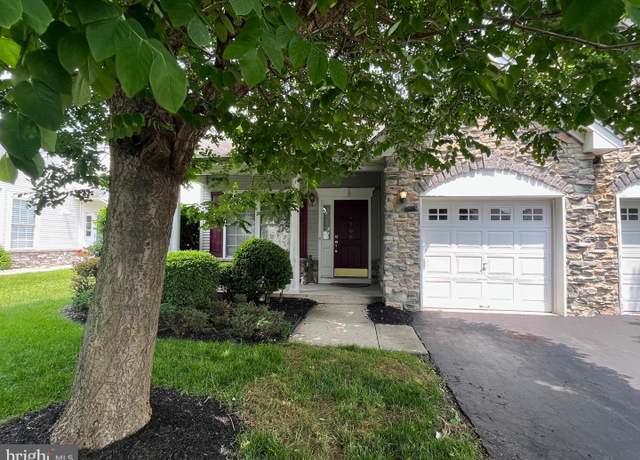 Property at 108 Caitlin Ln, Hamilton, NJ 08691, 2 beds, 2 baths