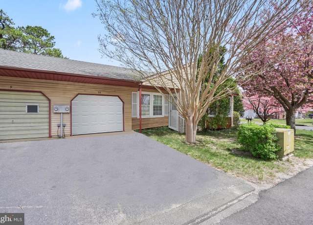 Property at 9B Ardsley Ave, Whiting, NJ 08759, 2 beds, 1.5 baths