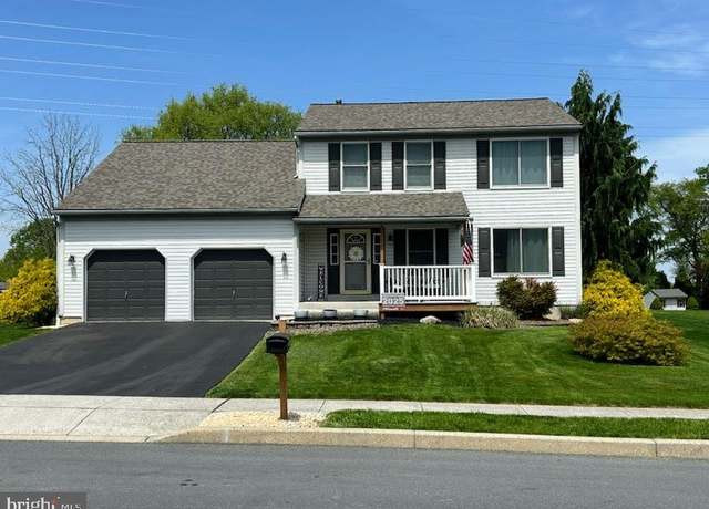 Property at 3603 Regency Dr, Reading, PA 19608, 4 beds, 2.5 baths