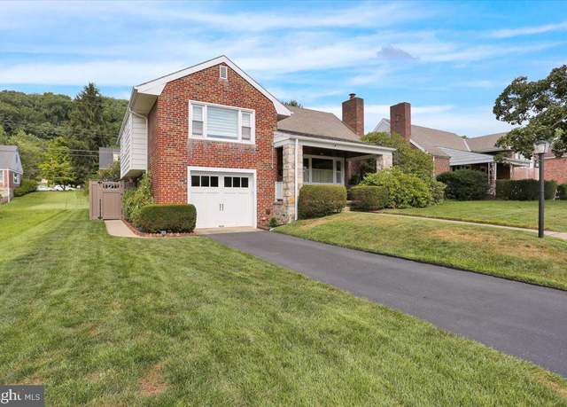 Property at 918 N 25th St, Reading, PA 19606, 3 beds, 2 baths