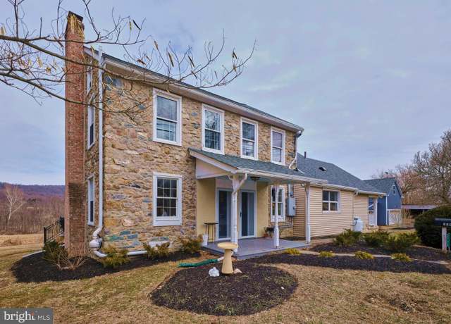Property at 3795 Route 212, Riegelsville, PA 18077, 4 beds, 2.5 baths