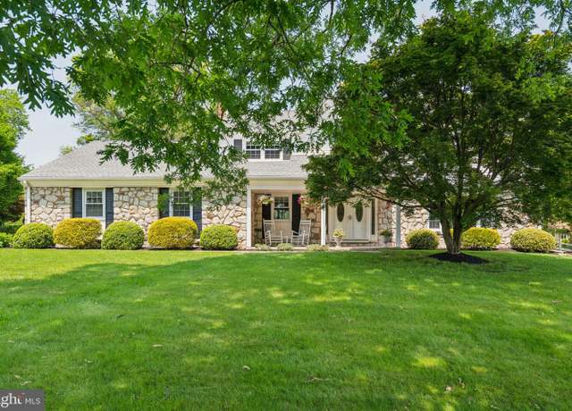 Property at 5615 S Deer Run Rd, Doylestown, PA 18902, 4 beds, 2.5 baths