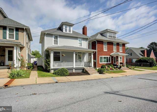Property at 305 Walnut St, Shippensburg, PA 17257, 3 beds, 1.5 baths