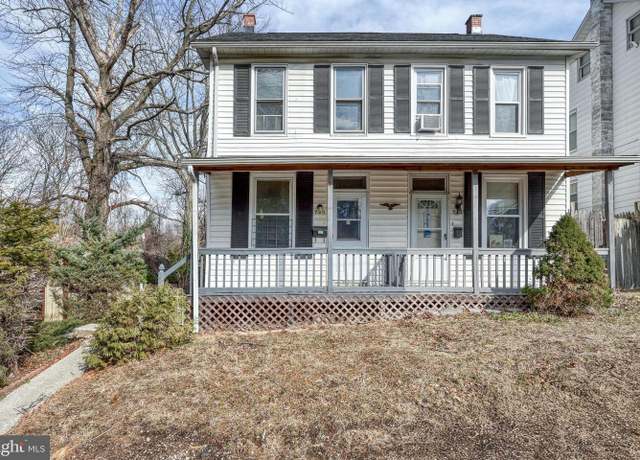 Property at 735 Girard St, Harrisburg, PA 17104, 2 beds, 1.5 baths