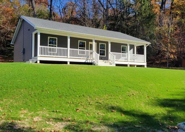 Property at 12712 Wagon Trail Rd, Waynesboro, PA 17268, 3 beds, 2 baths