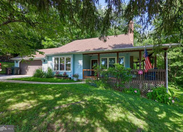 Property at 4745 Fake Rd, York, PA 17406, 2 beds, 2 baths