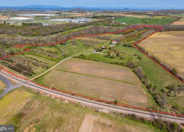 Property at 514 Lipscomb Rd, Stuarts Draft, VA 24477, 10 beds, 4 baths