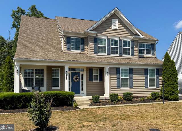 Property at 43240 Heavenly Cir, Leesburg, VA 20176, 5 beds, 3.5 baths
