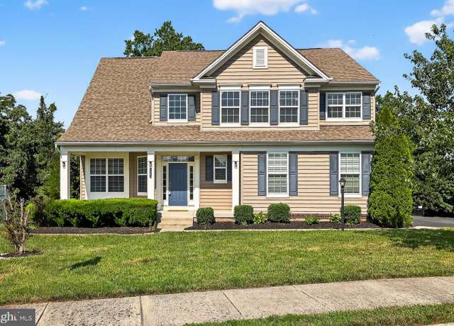 Property at 43240 Heavenly Cir, Leesburg, VA 20176, 5 beds, 3.5 baths