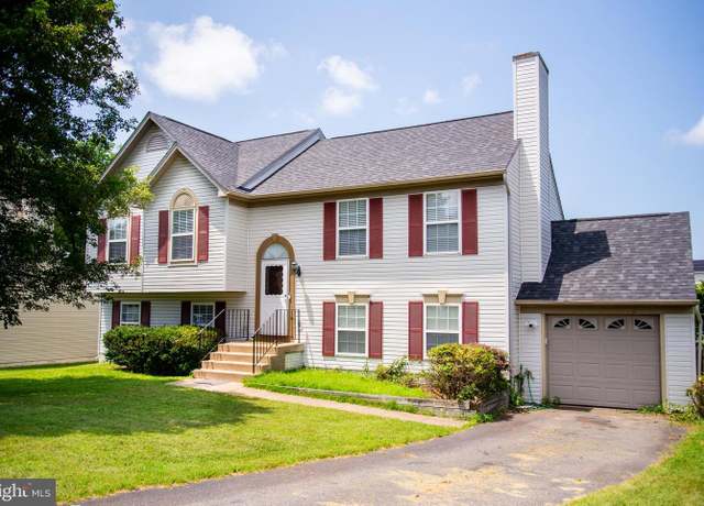 Property at 18 Cross Cut Ln, Fredericksburg, VA 22405, 4 beds, 3 baths