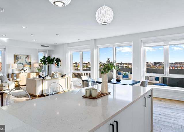 Property at 923 V St NW #601, Washington, DC 20001, 2 beds, 1.5 baths