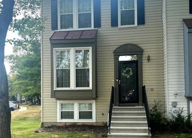 Property at 2 Little Brook Ct, Baltimore, MD 21244, 3 beds, 3.5 baths