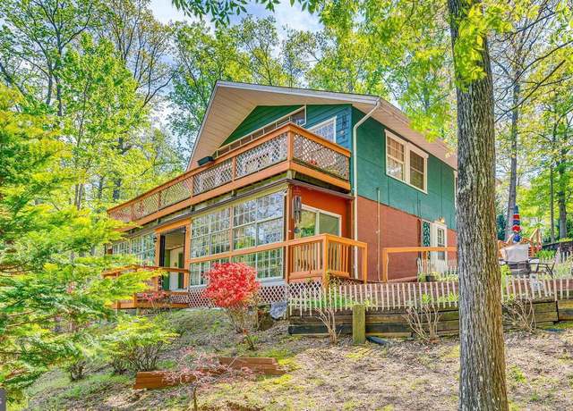 Property at 11522 Buckskin Ct, Lusby, MD 20657, 4 beds, 2 baths