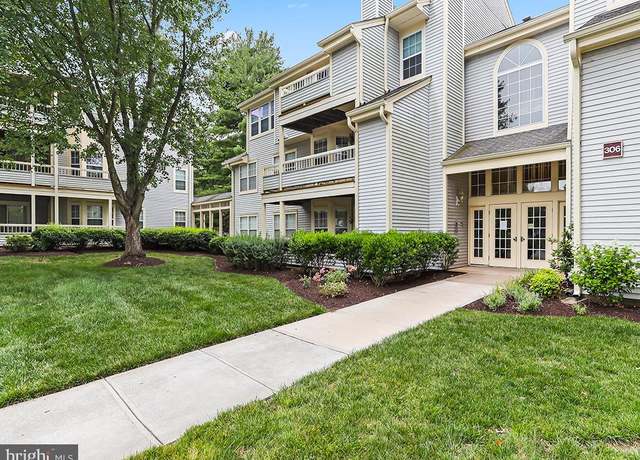 Property at 306 Trinity Ct #7, Princeton, NJ 08540, 2 beds, 2 baths
