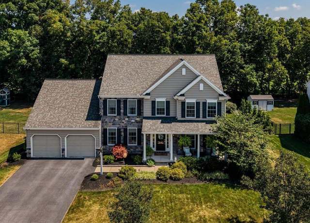 Property at 85 Hillside Rd, Mechanicsburg, PA 17050, 4 beds, 3.5 baths