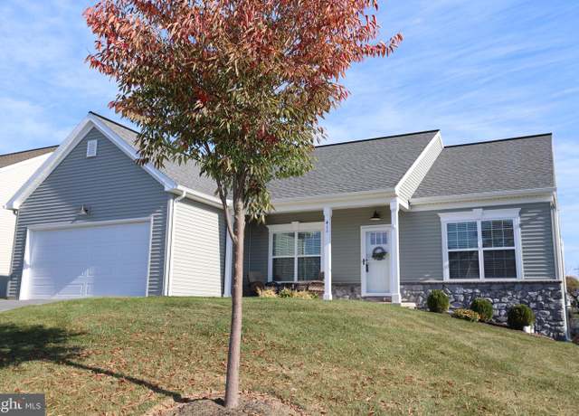 Property at 411 Orchid Cir, Lebanon, PA 17046, 3 beds, 2 baths