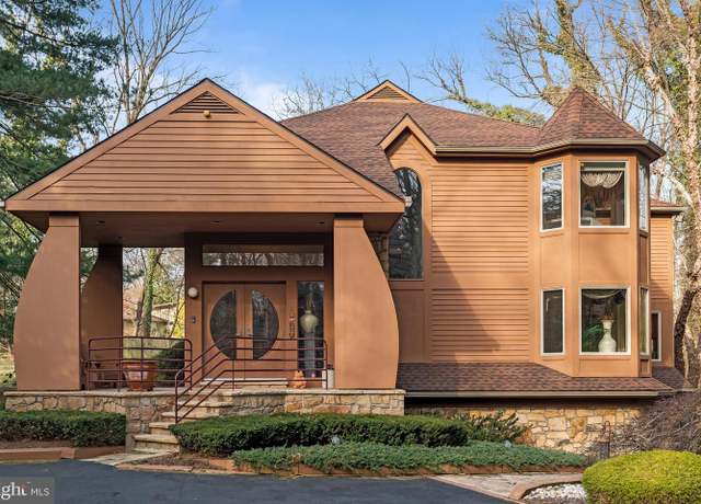 Property at 1028 Leopard Rd, Jenkintown, PA 19046, 4 beds, 4.5 baths