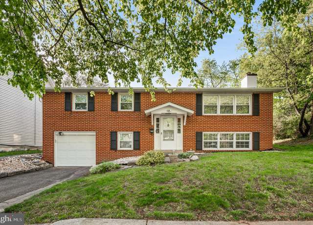 Property at 539 Grant St, Pottstown, PA 19464, 3 beds, 1.5 baths