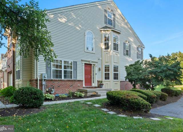 Property at 204 Wyncote Ct, Lansdale, PA 19446, 4 beds, 2.5 baths