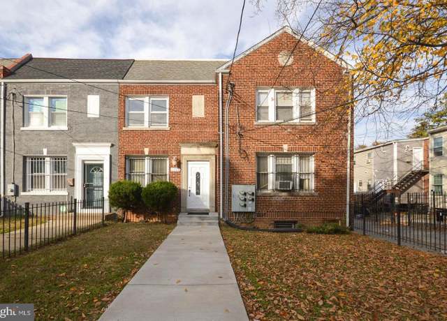 Property at 1722 T St SE, Washington, DC 20020, 6 beds