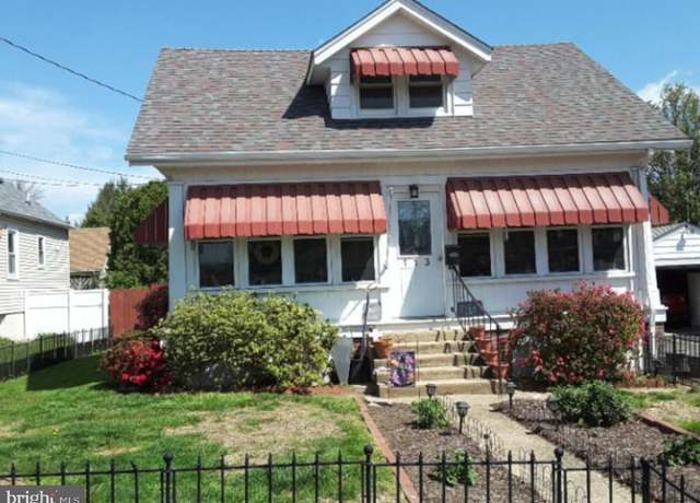 Property at 113 Catalpa Ave, Wilmington, DE 19804, 3 beds, 2 baths