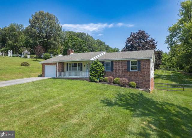 Property at 1876 Snydersburg Rd, Westminster, MD 21157, 3 beds, 2 baths
