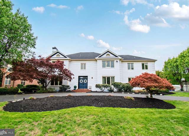 Property at 10724 Stapleford Hall, Potomac, MD 20854, 6 beds, 5.5 baths