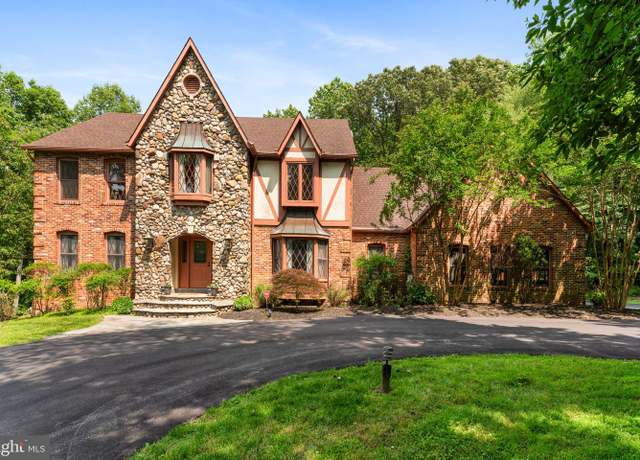 Property at 15713 Holly Grove Rd, Silver Spring, MD 20905, 5 beds, 3.5 baths