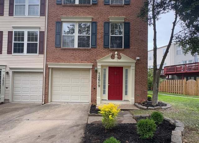 Property at 13619 Palmetto Cir, Germantown, MD 20874, 3 beds, 2.5 baths