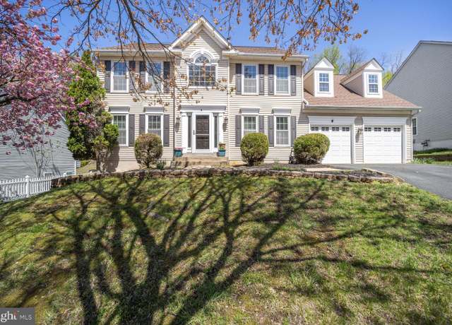 Property at 4717 Keppler Pl, Temple Hills, MD 20748, 4 beds, 3.5 baths