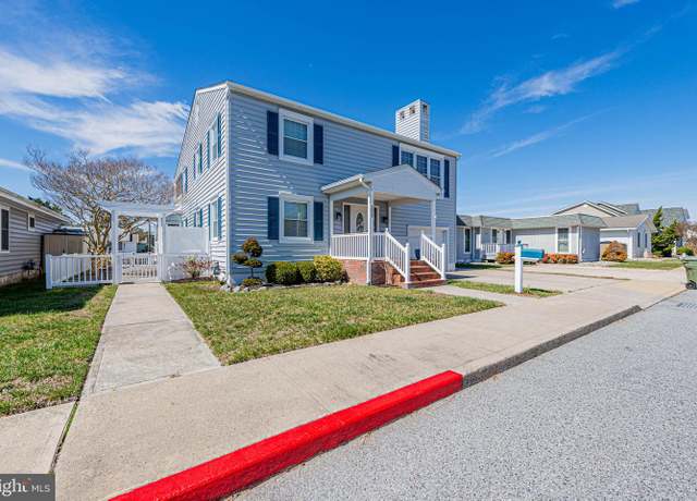 Property at 10615 Shifting Sands Dr, Ocean City, MD 21842, 4 beds, 4 baths