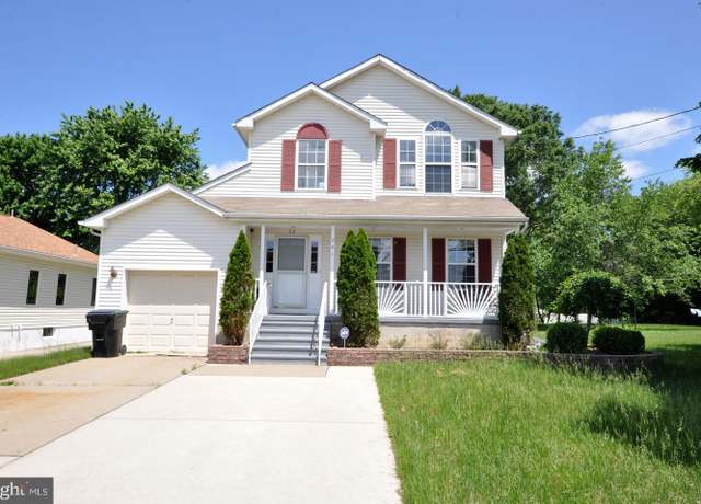 Property at 241 Mill Rd, Burlington, NJ 08016, 4 beds, 3.5 baths