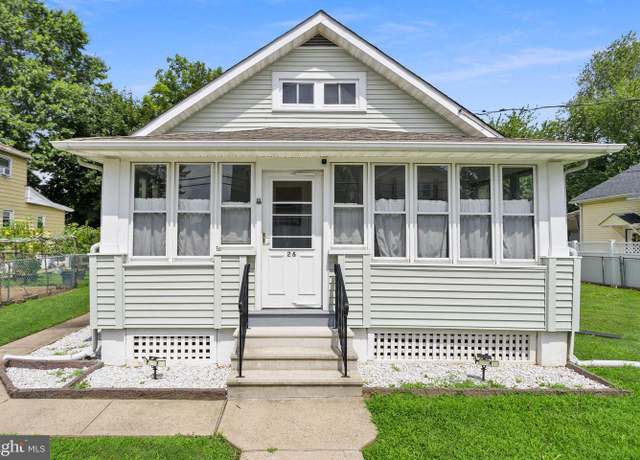 Property at 26 Beal St, Hamilton, NJ 08610, 4 beds, 1 bath