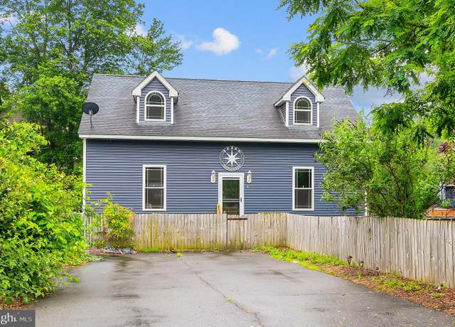 Property at 2 Sefel Ave, Cream Ridge, NJ 08514, 4 beds, 2 baths
