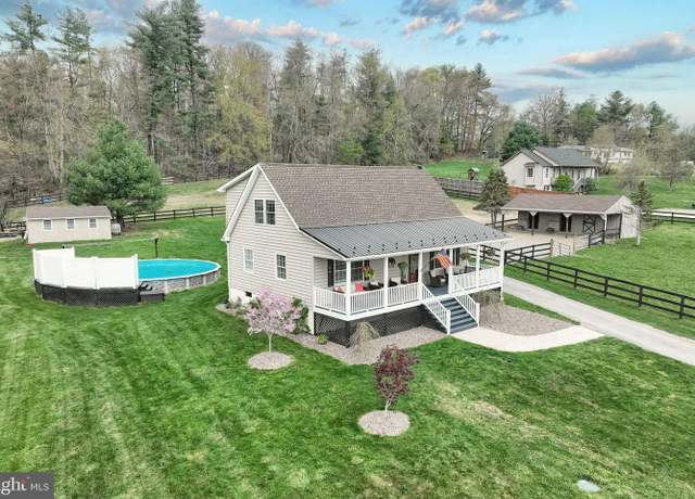 Property at 18 Boyds Hollow Rd, Biglerville, PA 17307, 3 beds, 2 baths