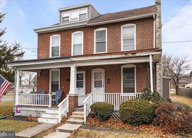 Property at 323 E Howard St, Pottstown, PA 19464, 2 beds, 1 bath