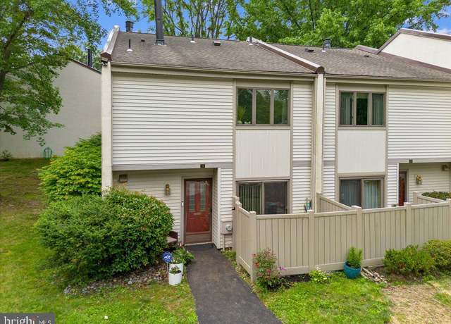 Property at 24 Twin Brooks Dr, Willow Grove, PA 19090, 3 beds, 2.5 baths