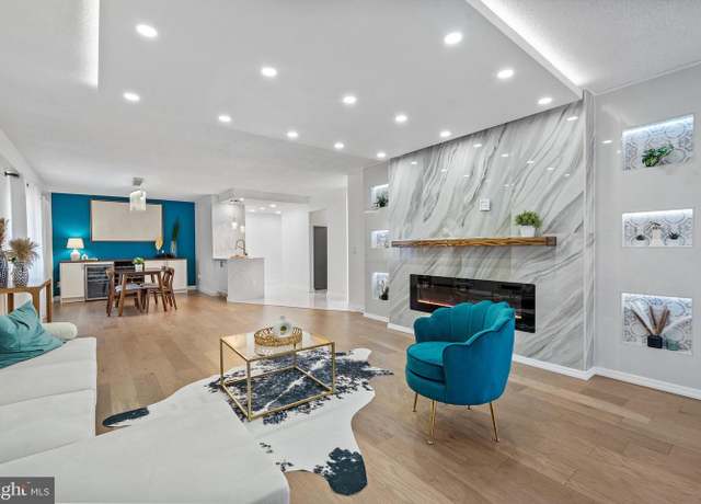 Property at 6101 Edsall Rd #202, Alexandria, VA 22304, 2 beds, 2 baths