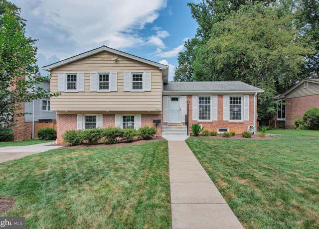 Property at 3512 Queen Anne Dr, Fairfax, VA 22030, 5 beds, 3 baths