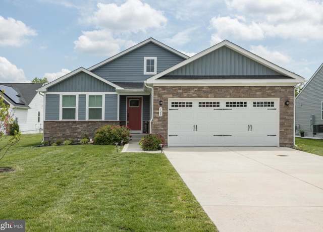 Property at 128 Massie Ln, Stephens City, VA 22655, 3 beds, 2 baths